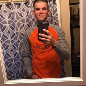 Meet your Posher, Casey